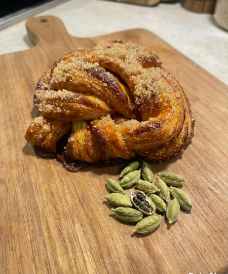 Cardamom Bun